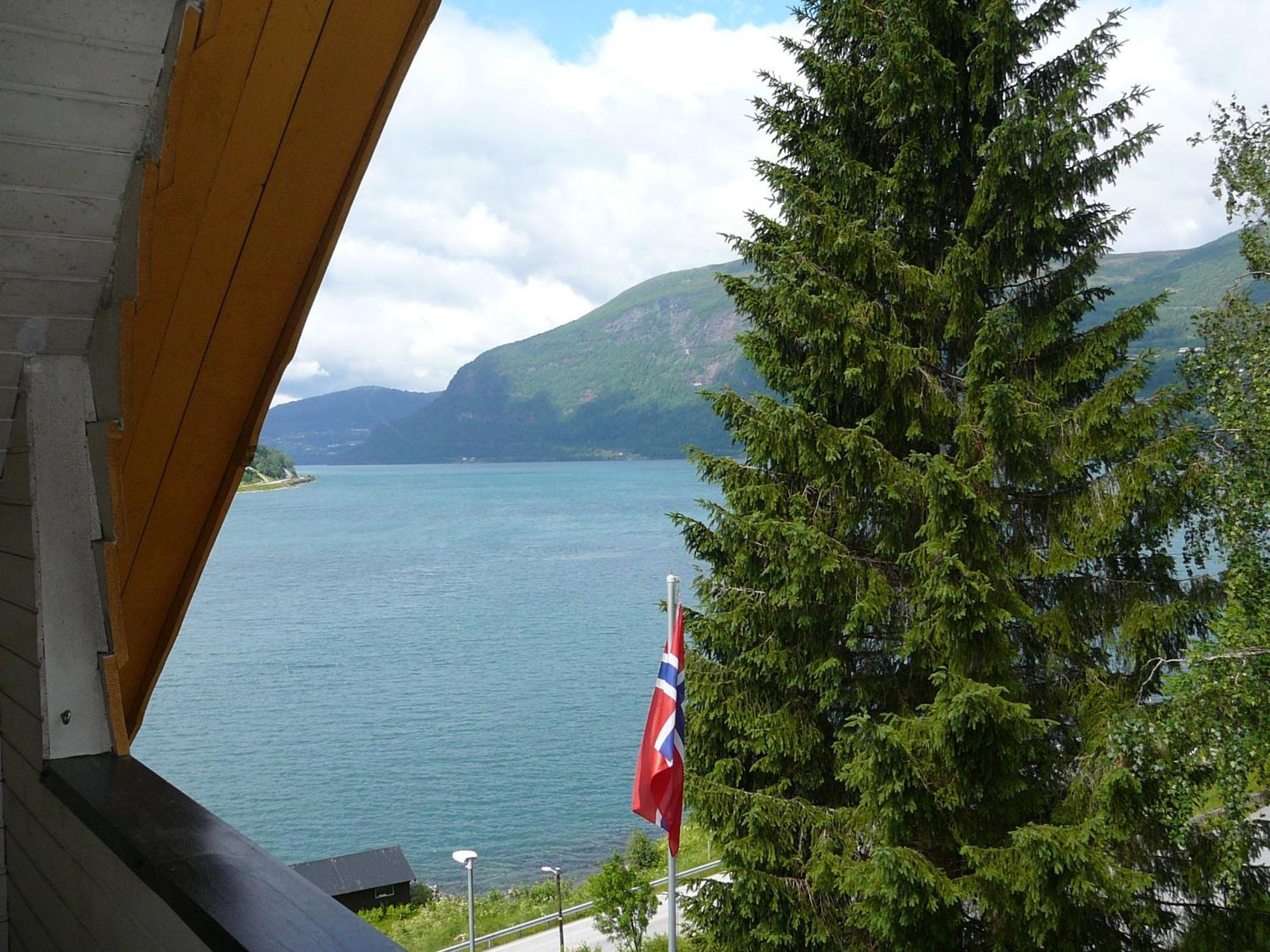 Panorama Fjord Olden Apartamento Exterior foto